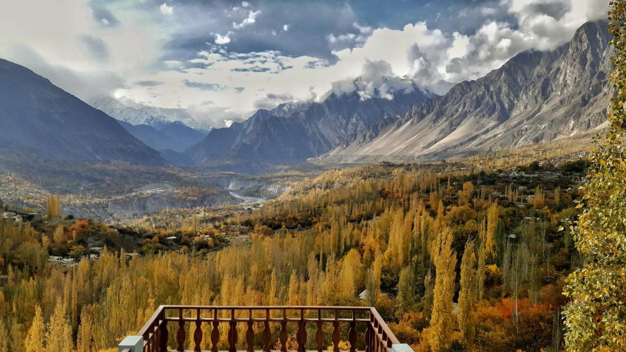 World Roof Hotel Hunza Karimabad  Dış mekan fotoğraf